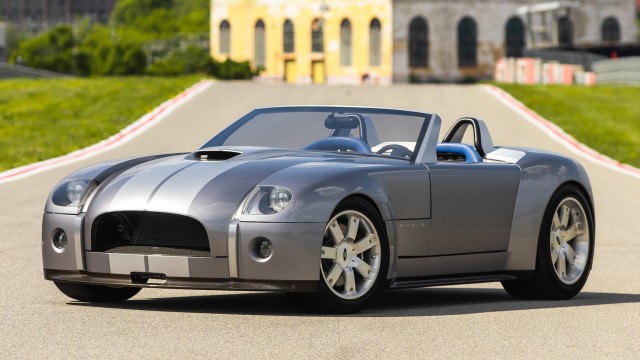 2004 Ford Shelby Cobra. Своеобразных автофото пост.