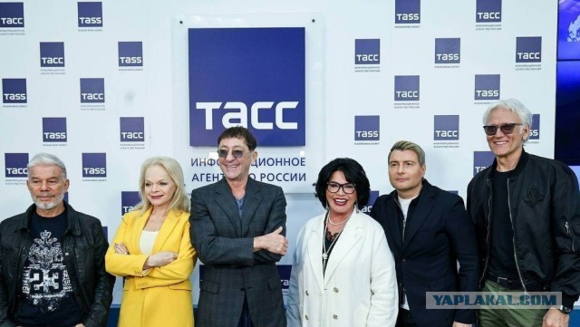 Рен ТВ про съезд "русской бохэмы"