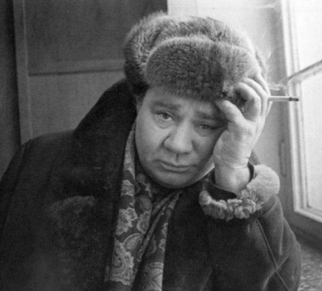 Чебурашка и Винни-Пух на радиостанции в США