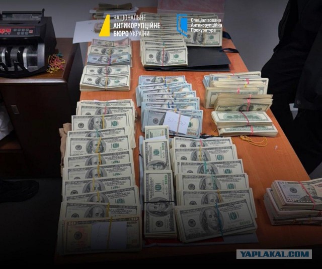 На таможенном посту «Луцк» Волынской таможни прошли обыски