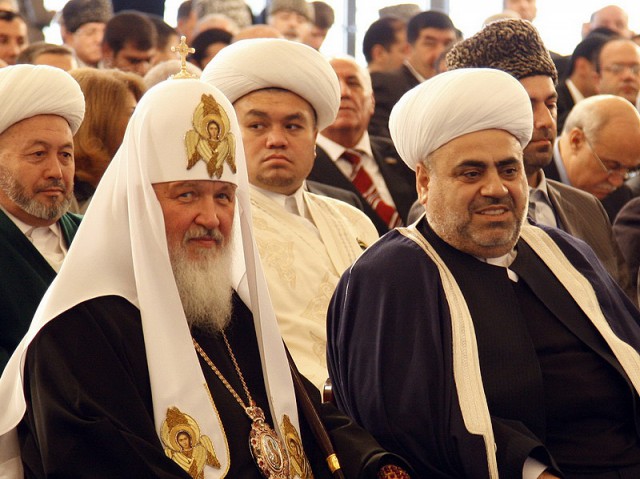 Хотите учиться снимайте хиджаб. Абитуриентку не пустили в МГИМО из-за платка на голове