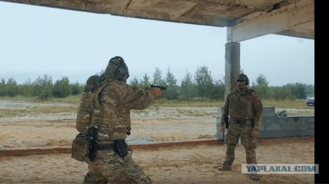 Bulgarian Military: «Шокирующее видео: российский спецназ тренируется с боевыми патронами»