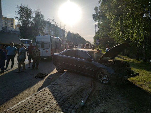 Новый наезд на пешеходов в Воронеже