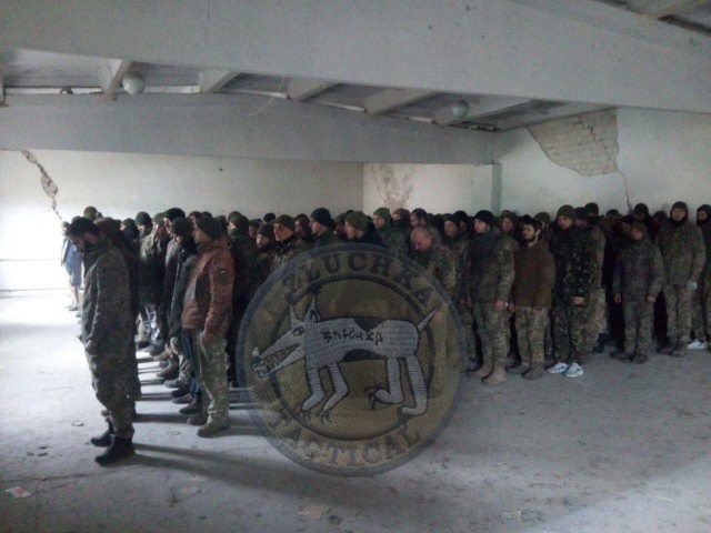 Батальон морпехов ВСУ сдался в плен в Мариуполе