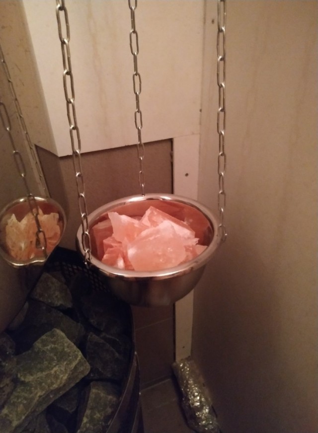 Как НЕ надо строить баню внутри дачного дома