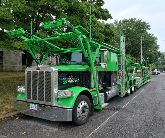 Почему американский тягач Kenworth W900 выпускается с 1961 года и по сей день?