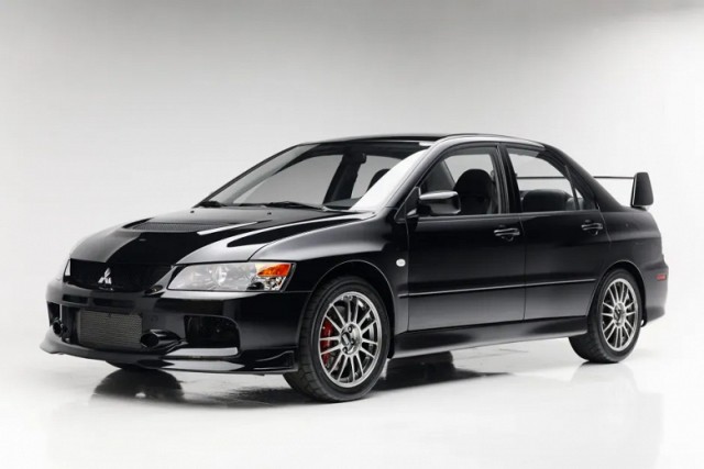 Человек перебил все ставки на капсулу времени Mitsubishi Lancer, но владелец остался недоволен суммой и отказался от продажи