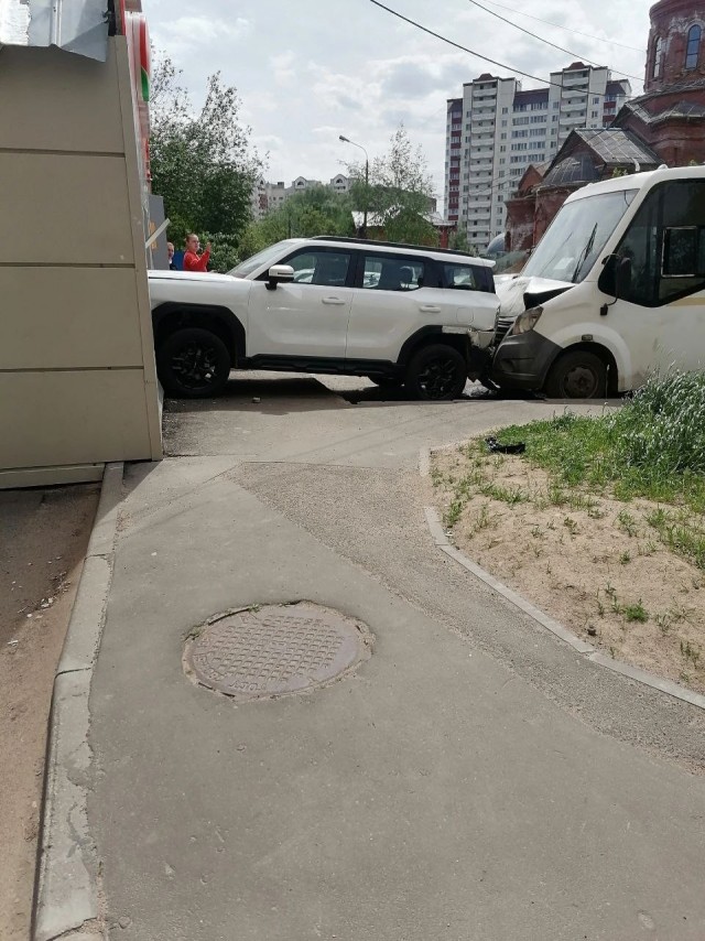 "Кто последний?" "За мной не таранить!"