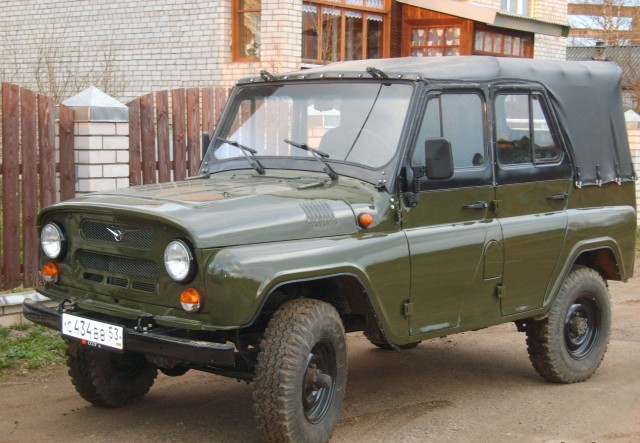 Сколько стоили отечественные автомобили в 2000 году