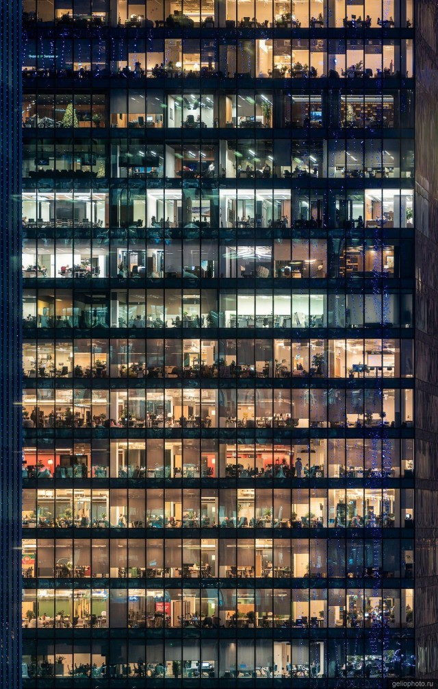 Обычный офисный день в Москве