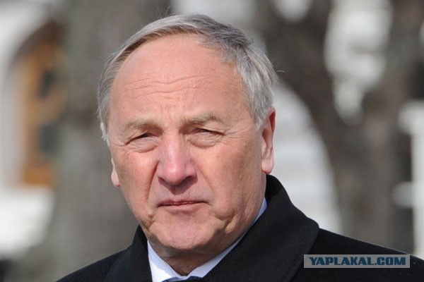 Из-за России