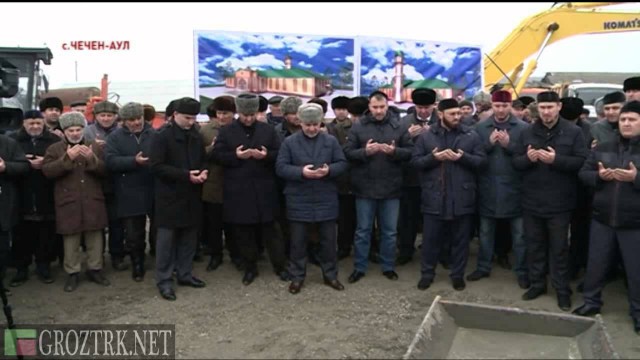 Кадыров проклял на века Сталина и Берию