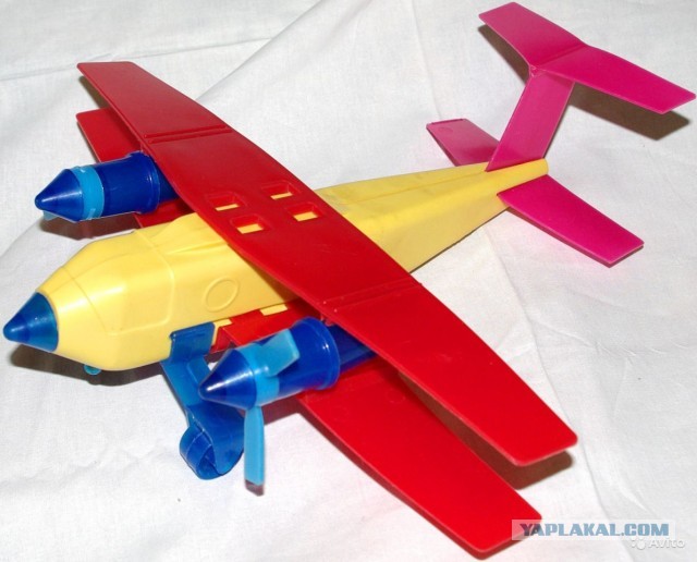 Игрушки из разного детства, когда мир был добрее и веселее!