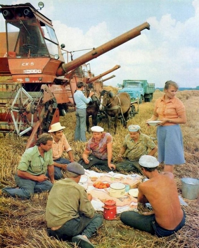 Фотографии из прошлого нашей страны - 26