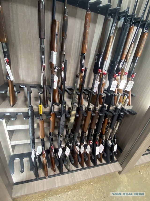 Оружейный магазин в США
