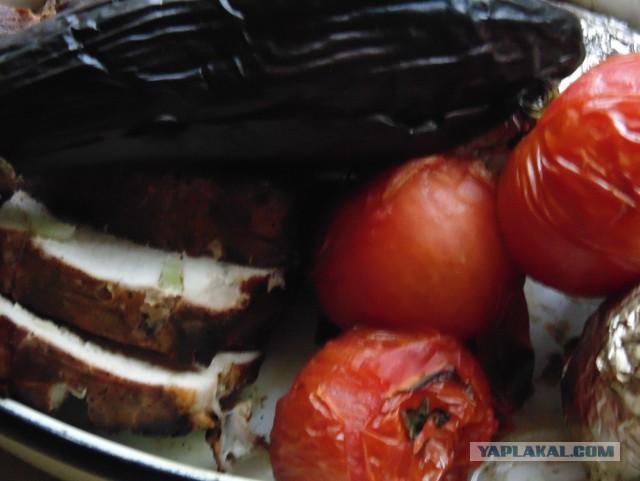 Дача, грибы, мясо, овощи.