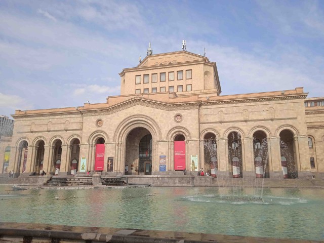 В Армению в октябре