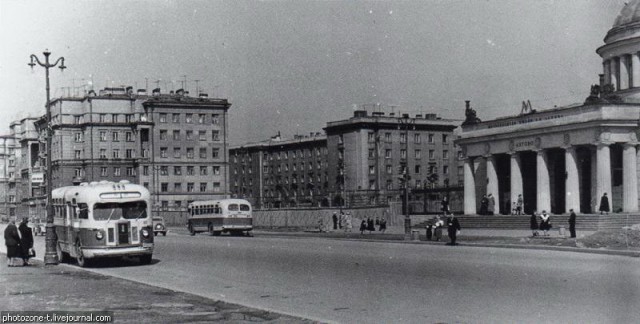 Петербург тогда и сейчас