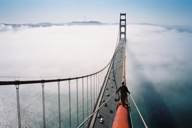 Трос от моста Golden Gate в Сан–Франциско