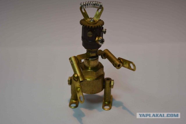 Игрушки из хлама. Продолжение