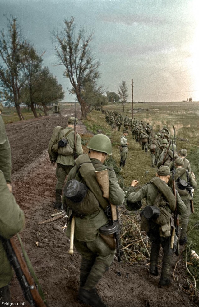 Архивные фотографии в цвете