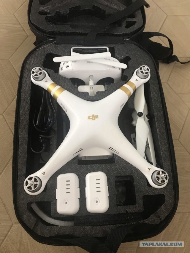 [МСК] Продам квадрокоптер DJI Phantom 3