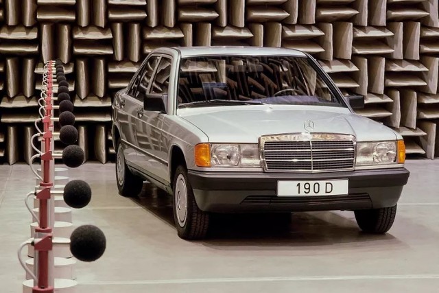 40 лет Mercedes-Benz 190