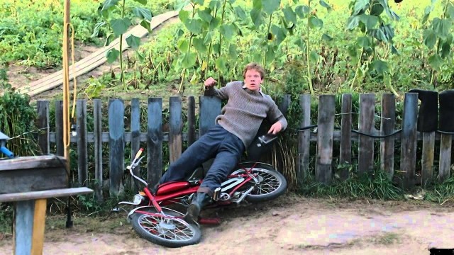 Девушка каждый год фотографировалась в бикини: как менялось ее тело на протяжении 10 лет