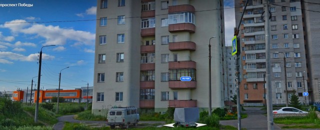 На востоке Москвы многоэтажный дом треснул с 1 по 9 этажи