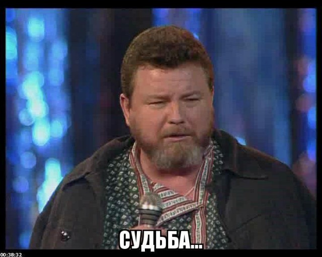 Обстановка в Анапе: из-за нашествия медуз, отдыхающие не могут войти в море