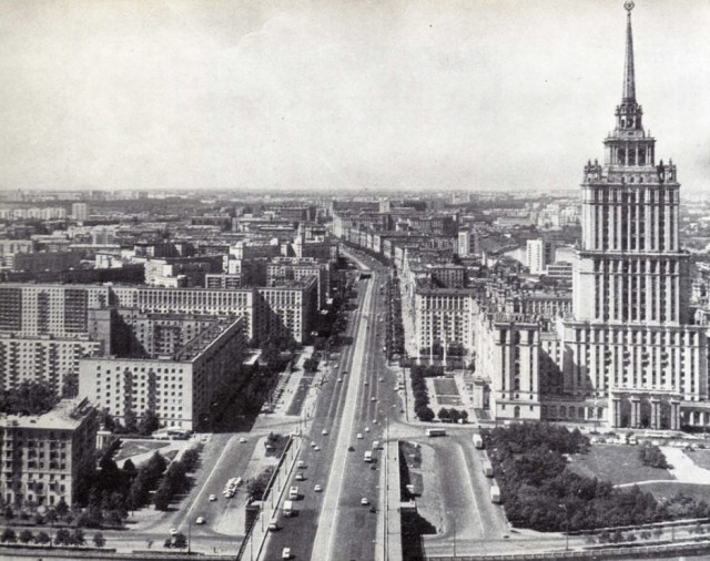 Москва и москвичи. Двадцатый век. 11.07.25