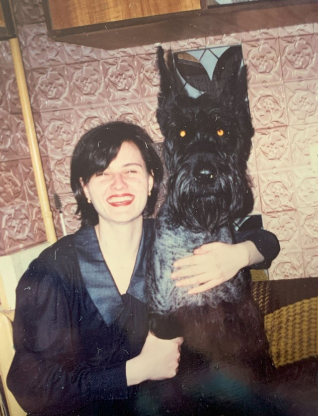 Девчата из 90-х и 00-х