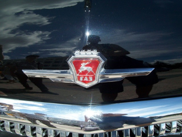 Выставка ретро автомобилей