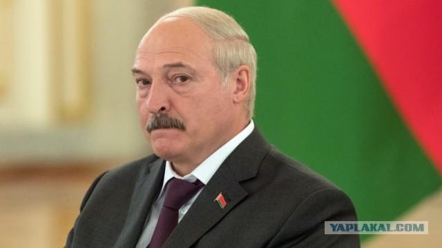 Жириновский потребовал отставки Лукашенко: "Он почти 30 лет у власти"