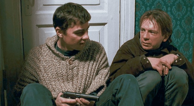 Данила Багров: а вы считаете его положительным героем?