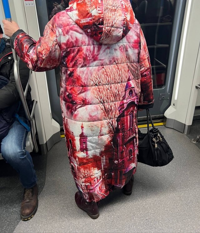 Модники из российского метрополитена на сей вторник