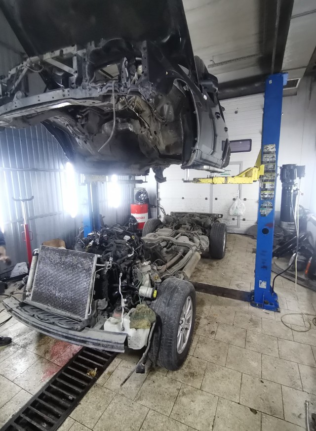 Аккумулятор на Land Rover