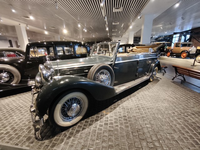 Олдтаймер Галерея 2026. Картинки с выставки