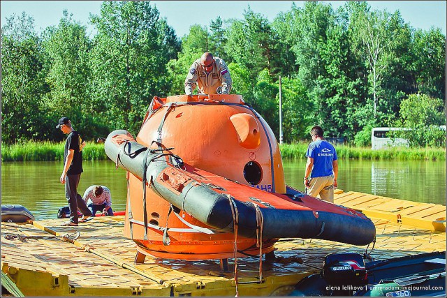 Тренировка космонавтов. "Водные процедуры"