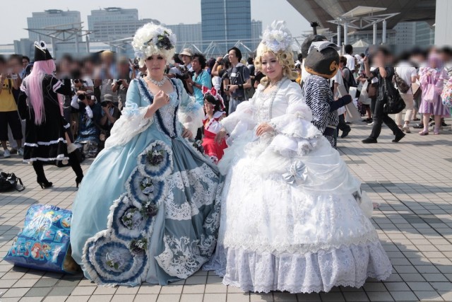 Фото с Comiket 81 /人◕ ‿‿ ◕人\