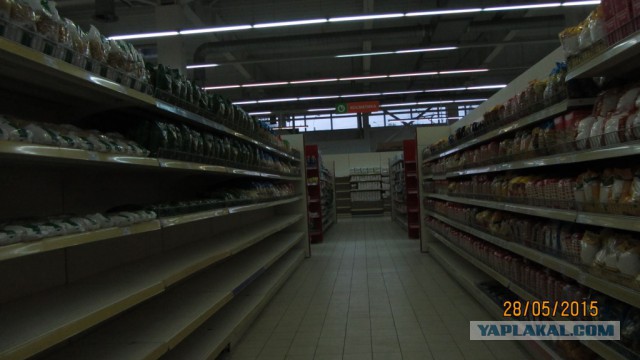 "Пустые" прилавки в Крыму...