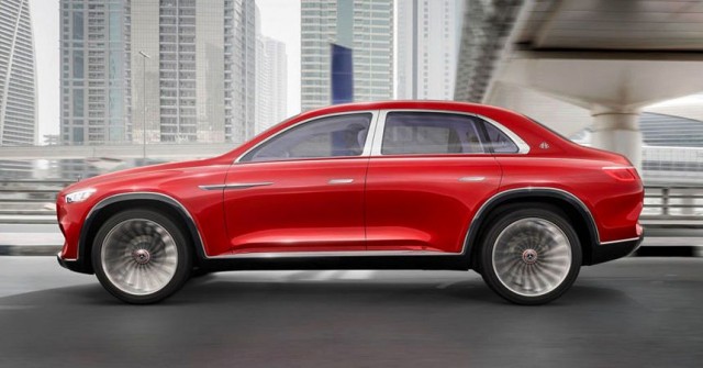 В Москве презентовали первый в истории кроссовер Maybach