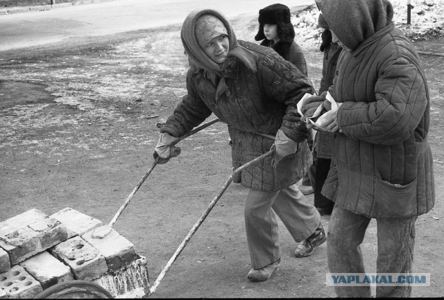 102 тонны и 220 рублей: как Стаханов установил свой рекорд