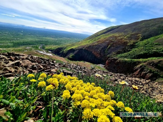 Норильск, район Талнах, водопад Красные камни