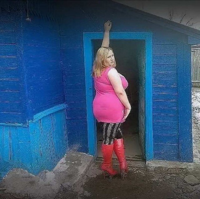 Марин, ну встань в позу, я тя сфоткаю