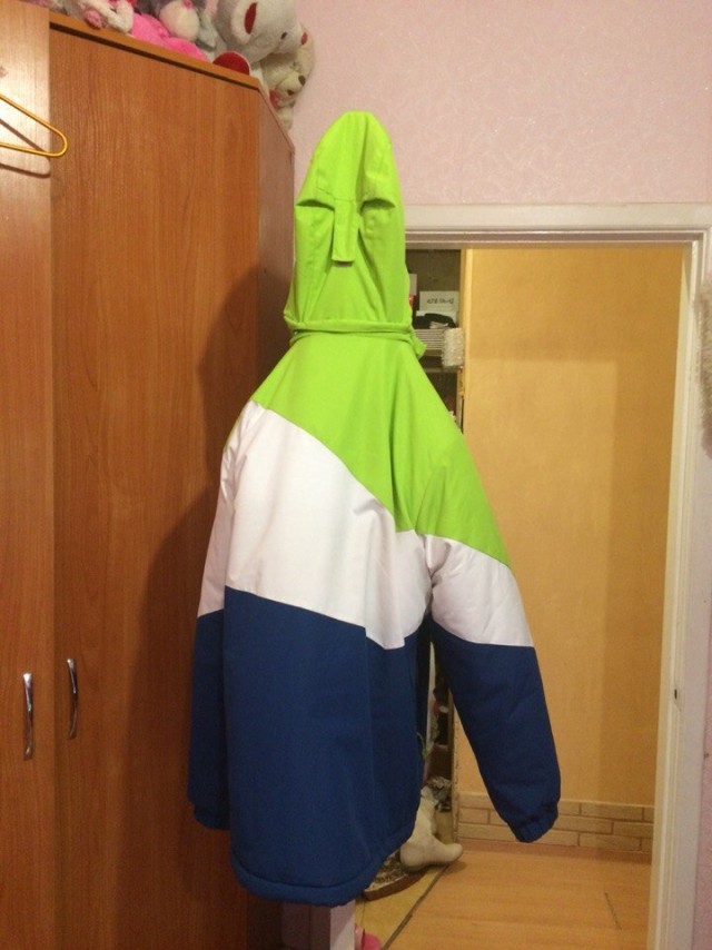 Куда ни глянь, везде эти рожи