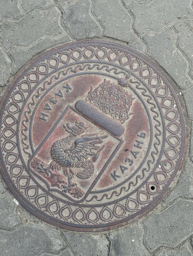 Маркировка на чугунных люках