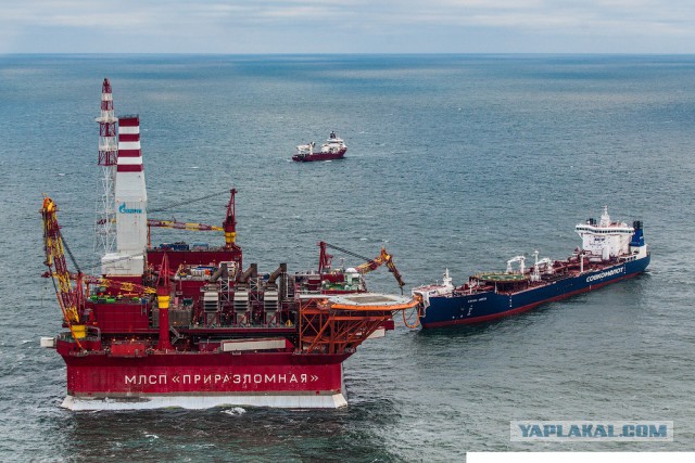 Один Мой День с вахтовиками-нефтяниками в Арктике
