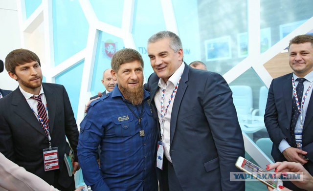 «Облили грязью незнакомого вам человека». Мать Елизаветы Песковой вступилась за дочь