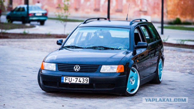 Вот почему в 90-х годах немецкие автомобили имели разные боковые зеркала заднего вида